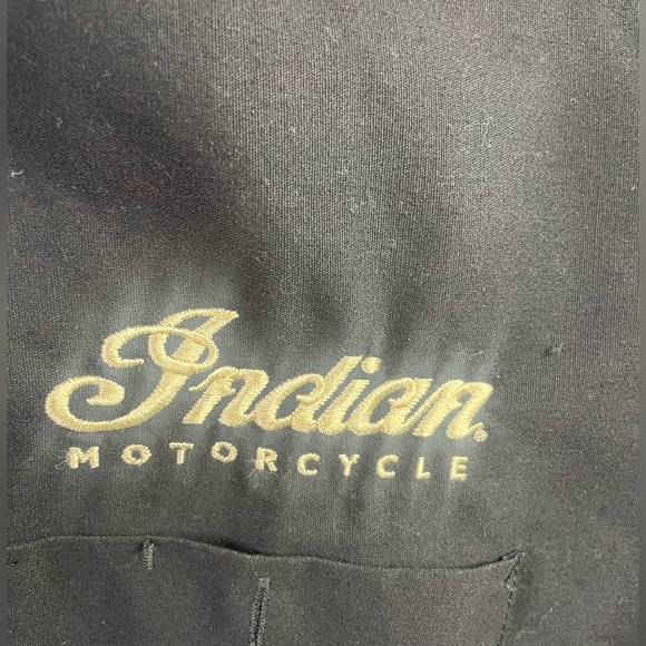Pikes Peak Indian Motorcycles button up - Picture 3 of 5